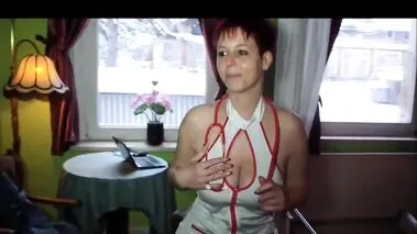 3 Schwänze für die Krankenschwester in der (Fick) Klinik... (Teil 1) mit MelissaDeluxe